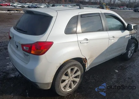 2014 Mitsubishi Outlander Sport Es z USA, uszkodzony, nr VIN 4A4AR3AU7EE023453